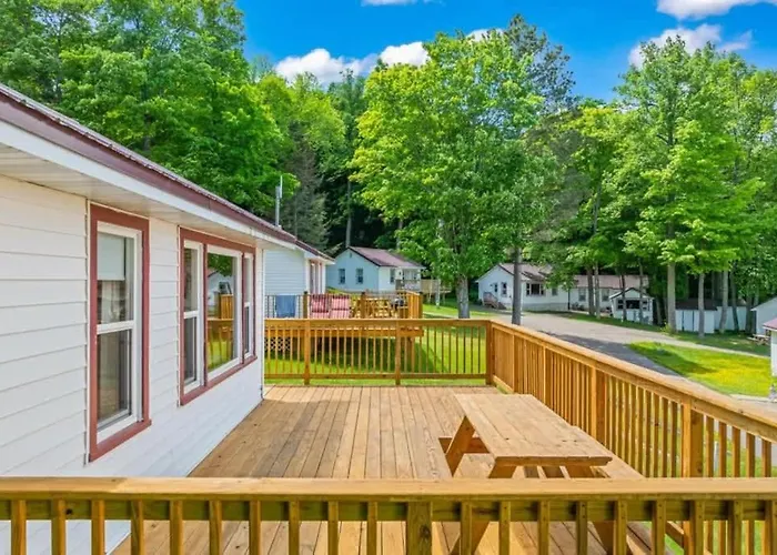 Tb5 Thunder Bay Resort Cabin5