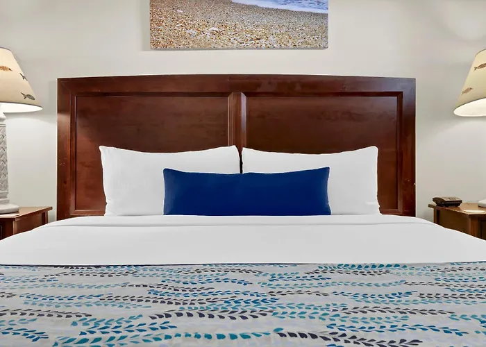 Summer Sands - 304 By Sea Scape Properties