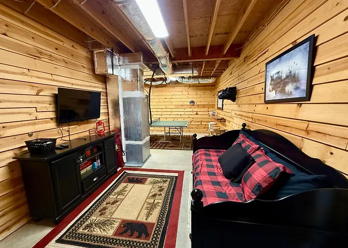 Cozy Mountain Cabin 3Br3Ba, Fire Pit, Game Rm