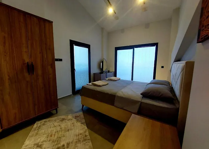 Turuncta Ozel Havuzlu Luks Villa Marin 2