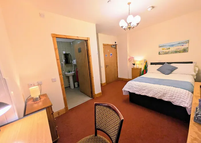 Ensuite Double Rooms -Self-Catering In Shared Kitchen