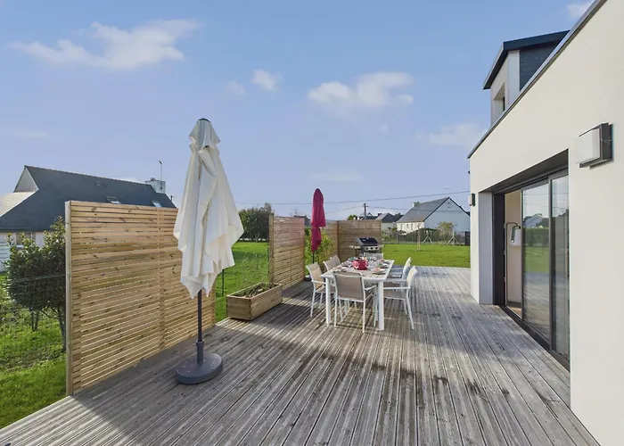 Maison Avec Jardin Pour 10 Personnes A Penmarch