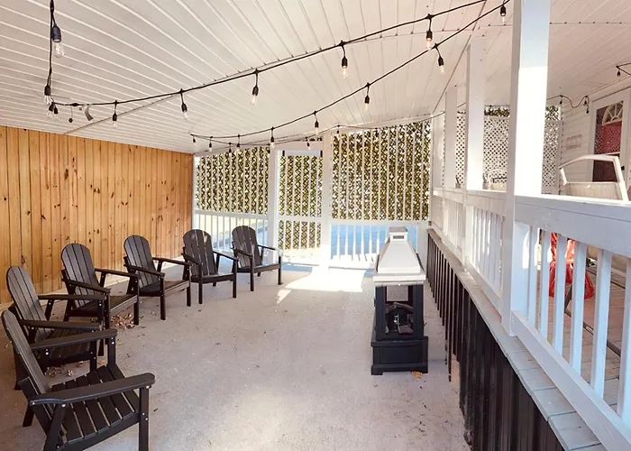 Cozy Home Near Pigeon Forge Attractions