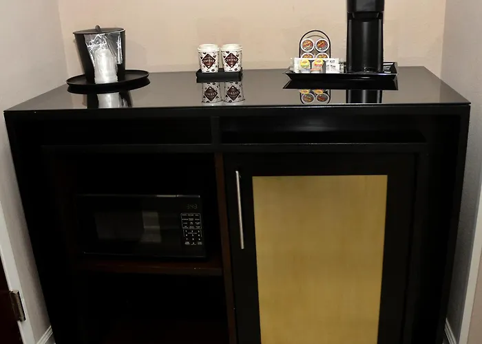 Coastal Comfort Hotel