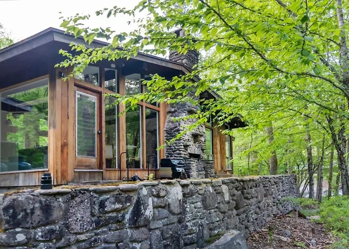 Private Cabin By River With Fireplace