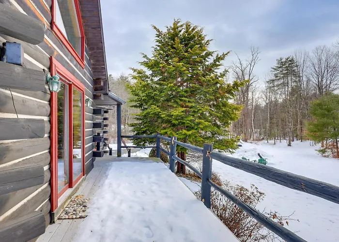 A-Frame W/ Game Room: Lake George Winter Escape