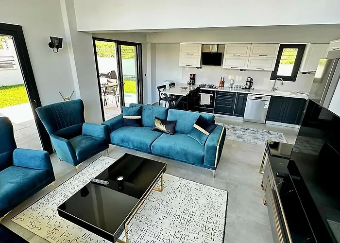 Turuncta Ozel Havuzlu Luks Villa Marin 1
