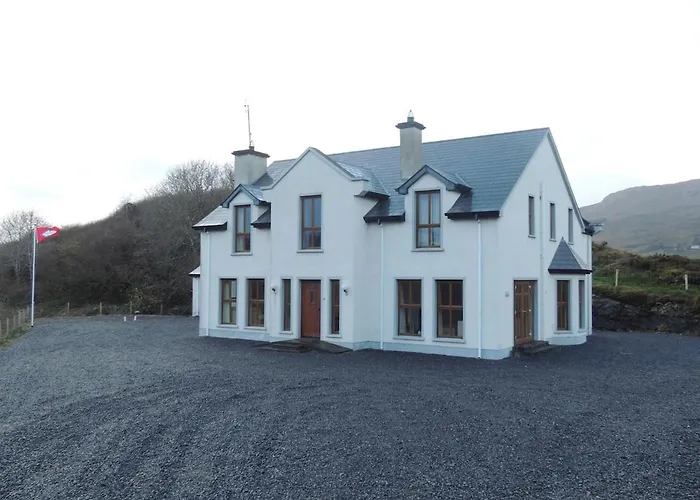 Island Hill House, Beautiful, Modern, 6 Bed Home