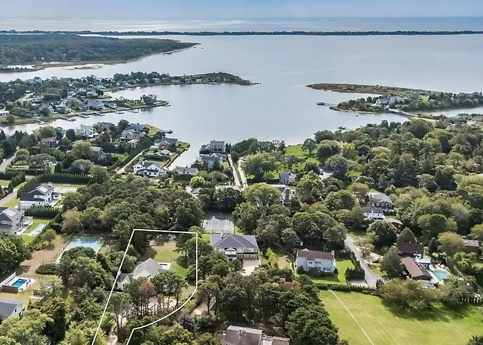Villa Isaiah - Southampton Luxury Estate