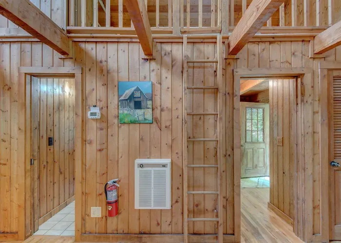 Hidden Creek Cabin
