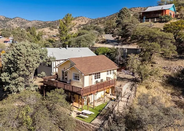 Full House Or Studio Suite With Breath Taking Views In Old Bisbee