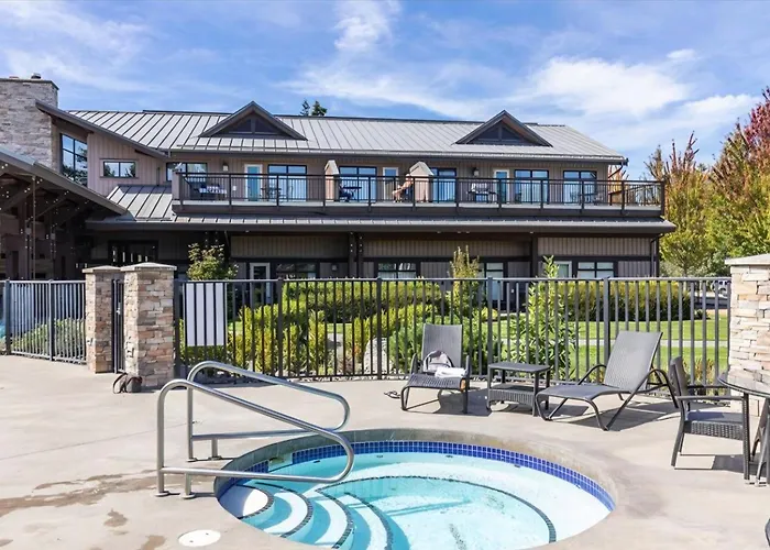 Entire Sunrise Resort Townhome In Parksville Sleeps 6 And 3 Bath