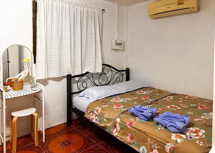 Ao Luek Homie Homestay
