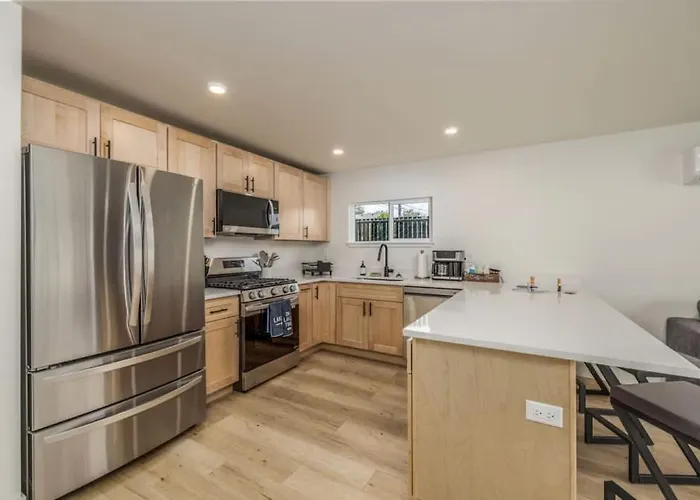 The Flats- Executive Suite-Downtown Cda
