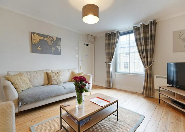 Bakewell- Super Central 2 Bed Apartment