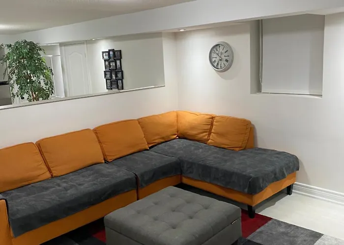 Akhtar'S Residence