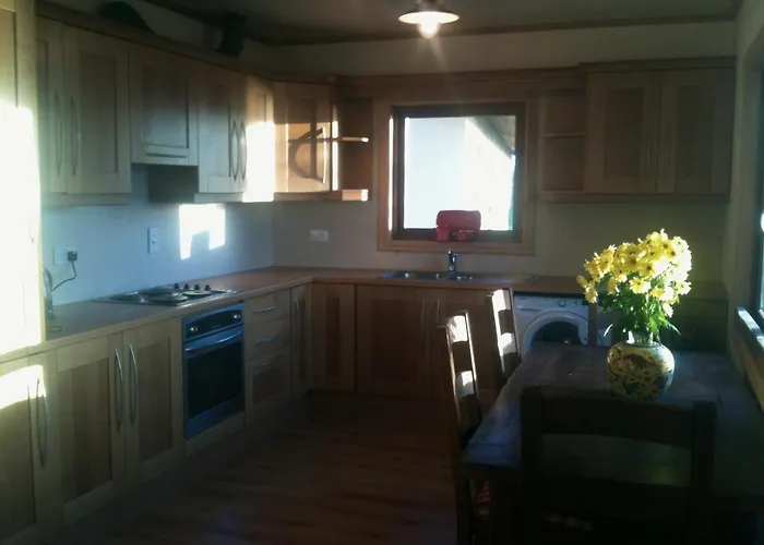 Seashore Cottage On Galway Bay