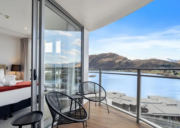 Sunlit Serenity Lakefront Apartment
