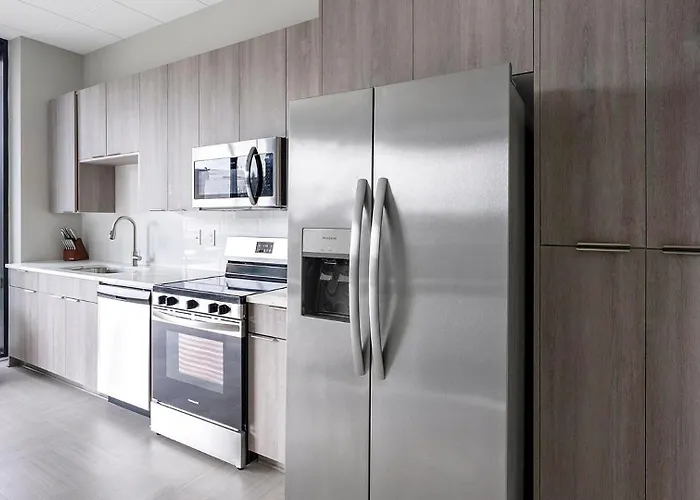 Landing Apartments - The 600