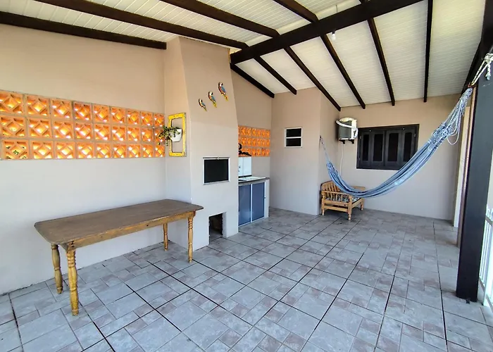 Apto Com Terraco Coberto