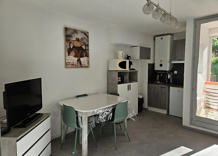 Studio Cabine Clim Wifi Parking Draps - 1 Etoile - Self Check-In Possible
