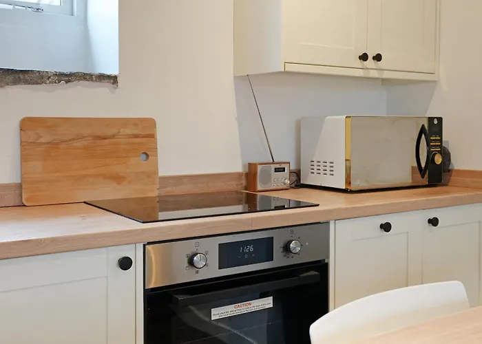 Stylish Bakewell Apartment -Walk To Cafes And River