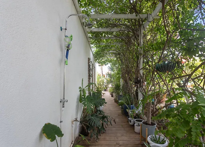 Maho Beach House - Studio - Beach Access