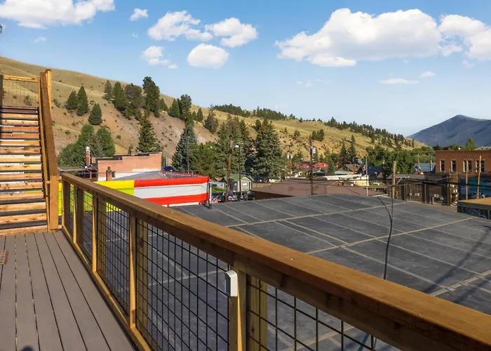 Omi Studio In Creede, Co