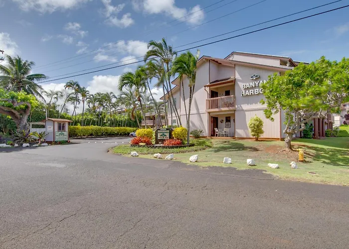 Ocean-View Condo < Half Mile To Kalapaki Beach!