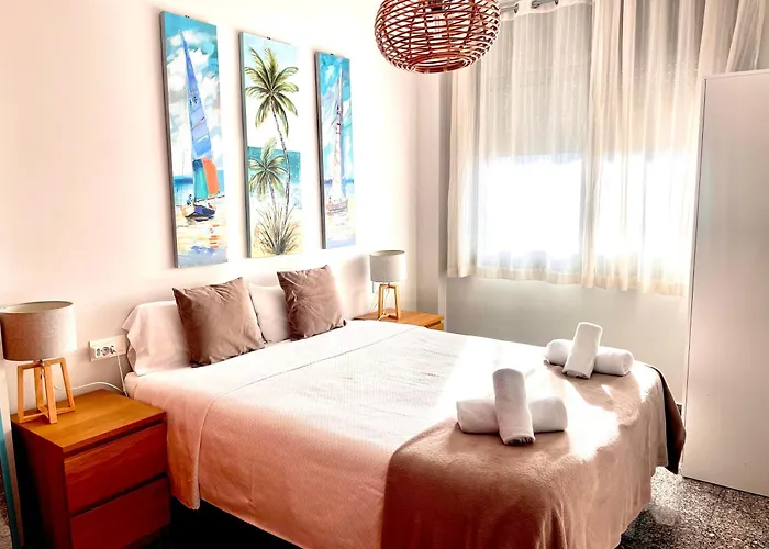 Beach&Pool, Boutique Apartament With Free Parking, Full Equipped In Fenals Beach
