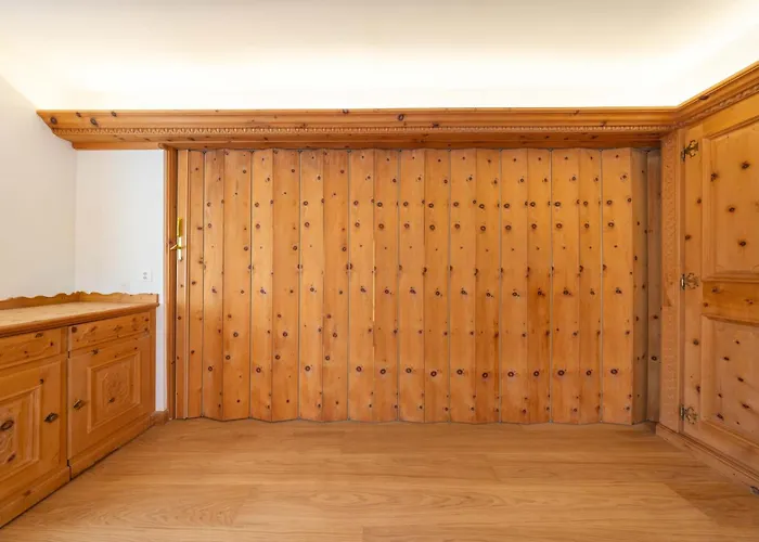 New Engadine Alpine Apartment - Pool & Sauna