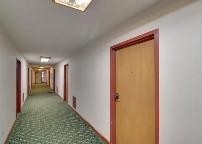 Ski-In Ski-Out Wintergreen Condo W/ Balcony