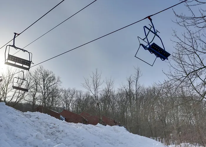 Mountain Creek Ski Condo With 2 Decks!