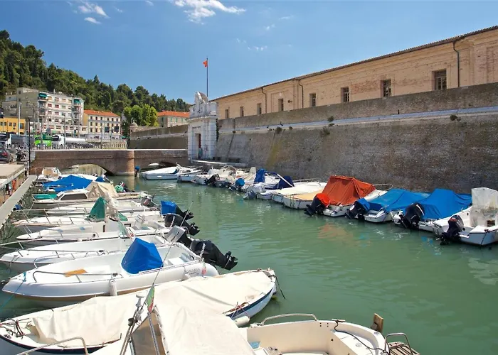 Casa Al Porto Sea Port Apartment Ancona