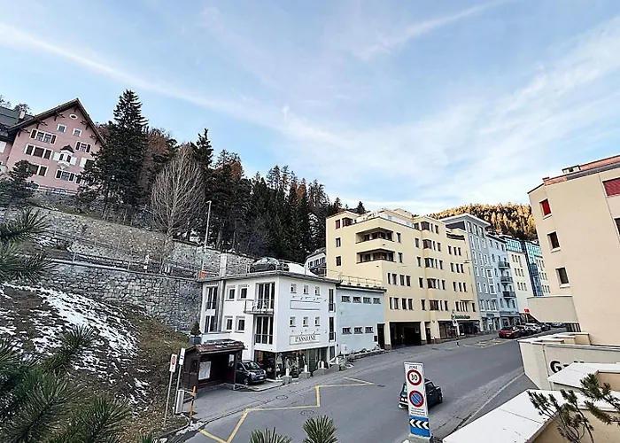 Cb102-B - Bijou, Holz, Zentral, Mit Garage Und Pool