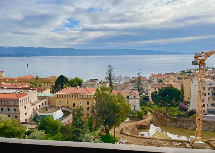 Grand T2 Standing Ajaccio Proche Centre Et Plages Vue Panoramique Parking Prive