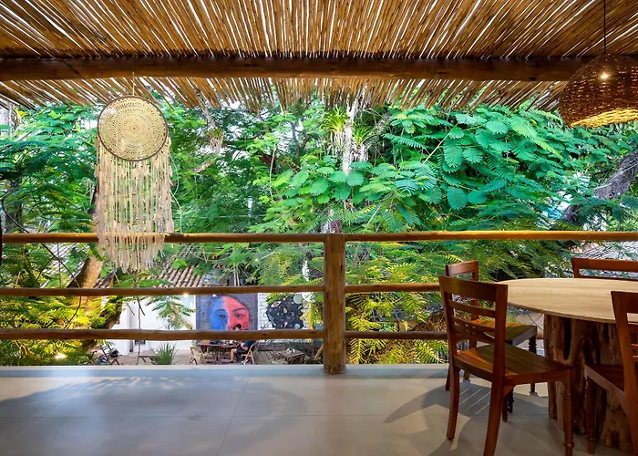 Flamboyant Residence Quadrado