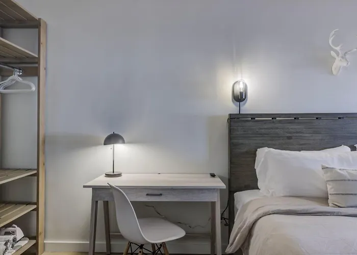 South Lake Chalet, A Zenstay Hotel
