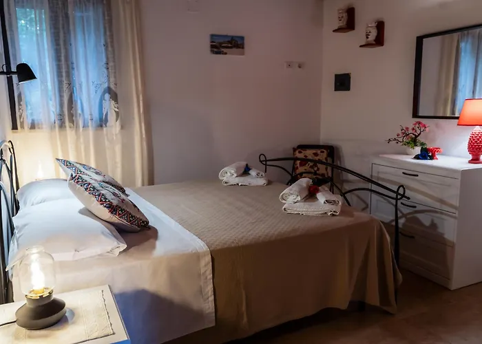 Casuzze I Mori Museum Alloggi Di Charme Tra Mare Natura E Tradizione Siciliana