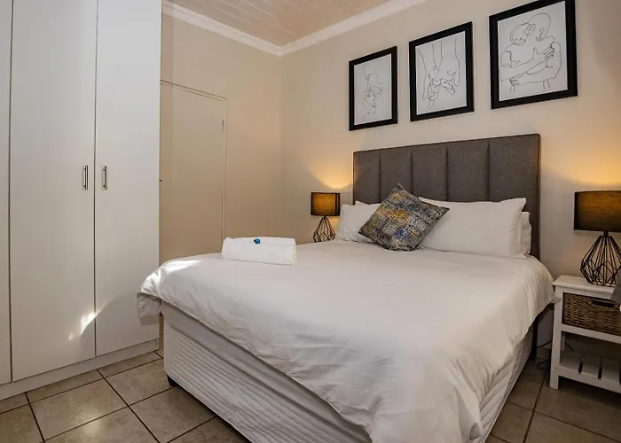 La Bella Vida Self Catering Apartments