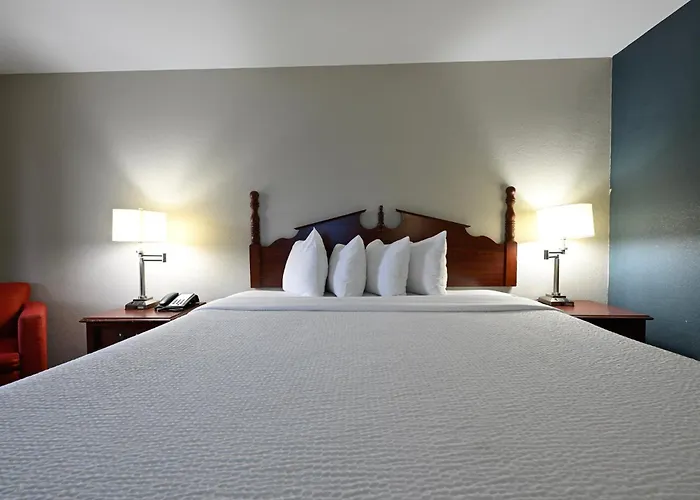 Baymont By Wyndham Warner Robins