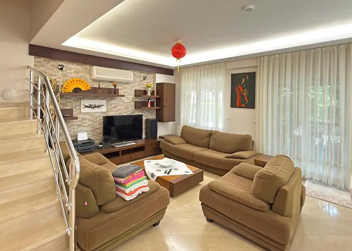 Paradise Town Villa Premium