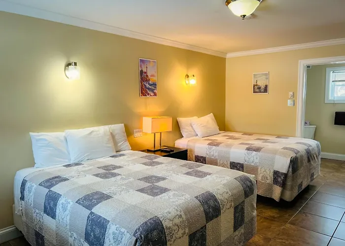 Dolan'S Motel