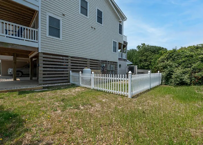 Beach Cabana - Southern Shores, 6 En-Suites, Elevator, Pool, Cabana Bar, Hot Tub, Game Room