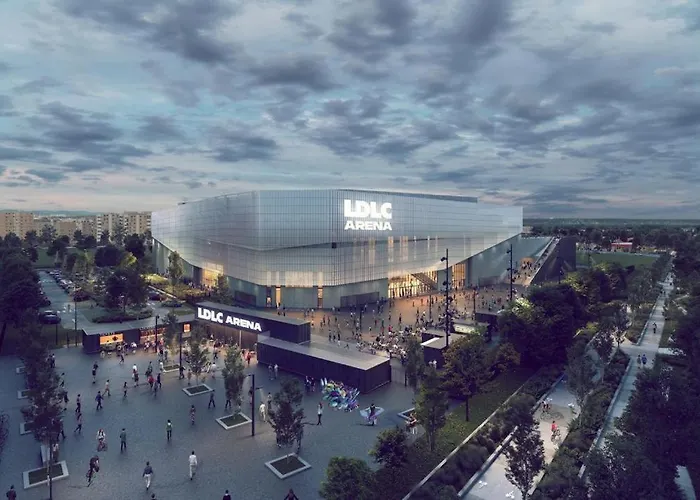 Ma Maison Fleurie Proche Aeroport Lyon St Exupery, Ldlc Arena, Groupama Stadium,Eurexpo