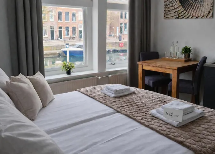 Hotel De Grote Kade I Boutique Hotel aan de Haven in het Centrum van Goes