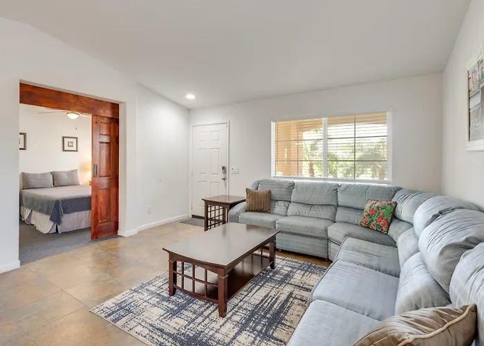 Outdoor Oasis: Coachella Valley Group Getaway!