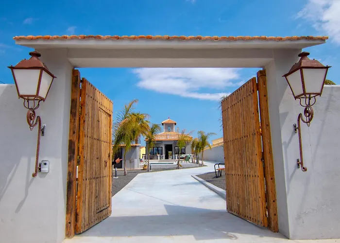 La Casa Gris Boutique Home