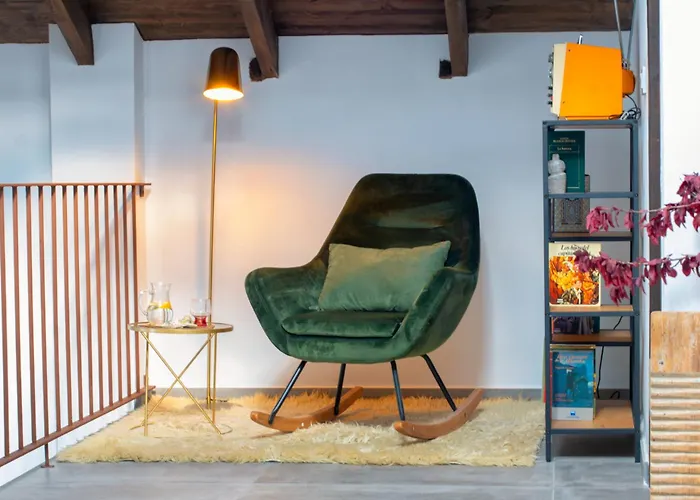 La Casa Gris Boutique Home