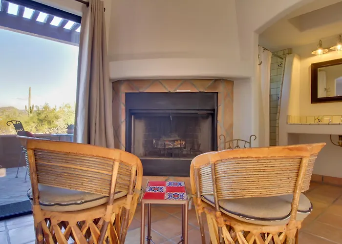 'La Paloma' - Full Circle Ranch Studio W/ Views!